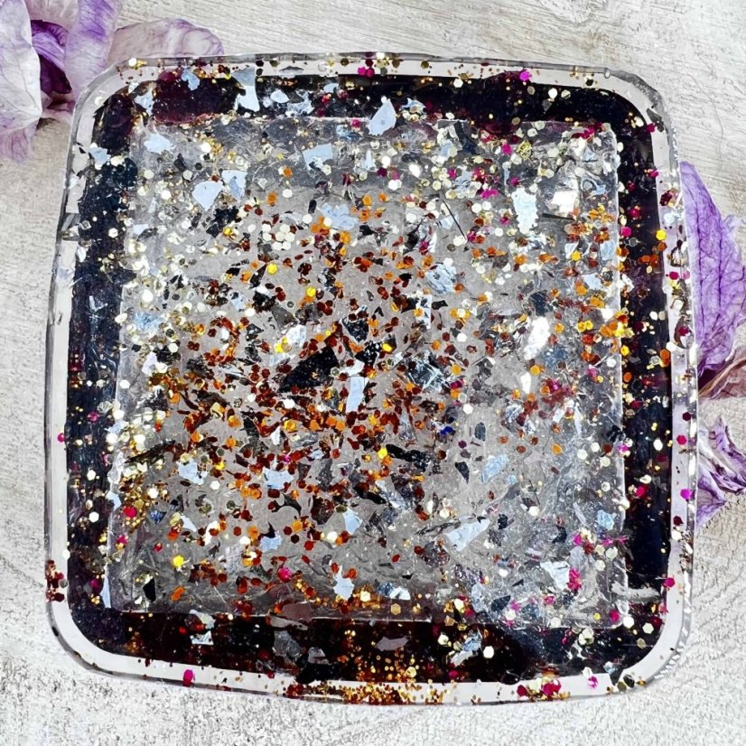 Orgonitová krabička s květem života - pro nabíjení a očistu krystalů, špěrků ad.