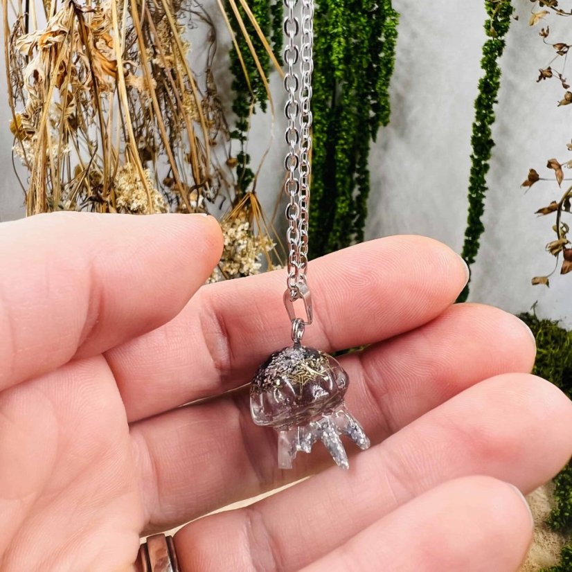 Orgonitová medúza / náhrdelník s alabastrem - pro čistotu, harmonii, uvolnění napětí