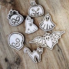 Sada roztomilých halloweenských dekorací / omalovánek z překližky