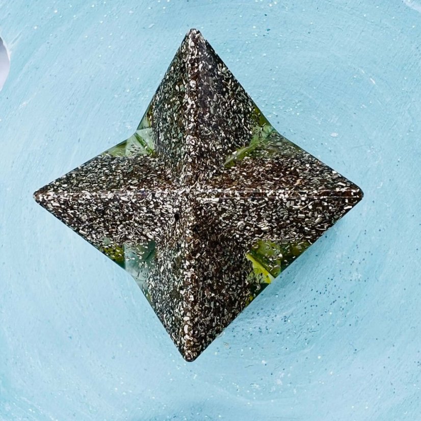 Orgonite merkaba for a calm mind, happiness and a life in truth