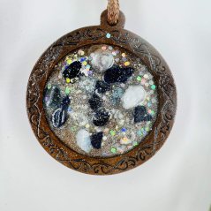 Orgonite harmonising pendant / amulet / talisman with infinity symbols for truth and positive energy