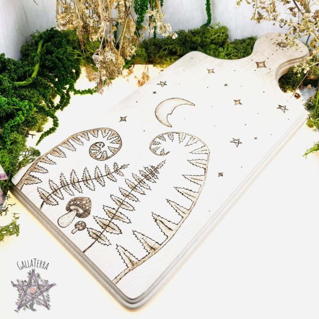 Beech cutting board - forest magic - large