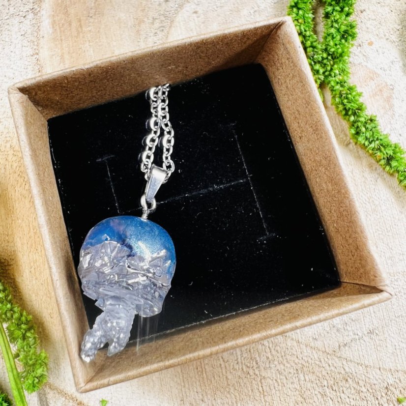 Orgonitová medúza / náhrdelník s opály - pro kreativitu, jemnost, intuici