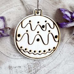 Dřevěná vánoční ozdoba baňka gravírovaná Dřevěná vánoční ozdoba baňka gravírovaná