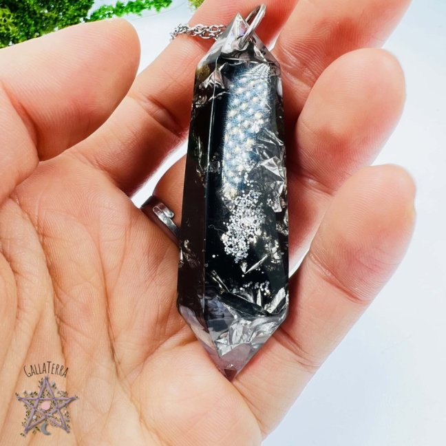 MAXI orgonite pendulum - opal, labradorite, kunzite and blue chalcedony