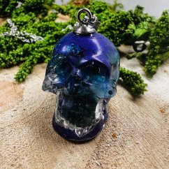 Orgonitová lebka / přívěšek s modrým apatitem - pro komunikaci, inspiraci a jasnost