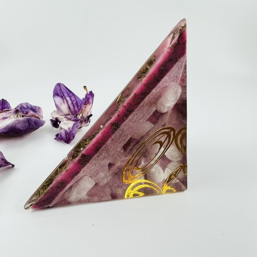 Orgonite pyramid for love and light in life