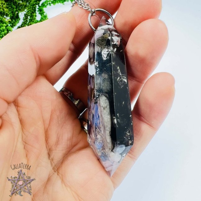 MAXI orgonite pendulum - opal, labradorite, kunzite and blue chalcedony