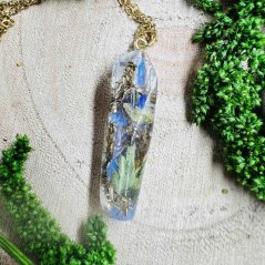 Orgonite necklace - opal, meadow flowers - intuition, creativity