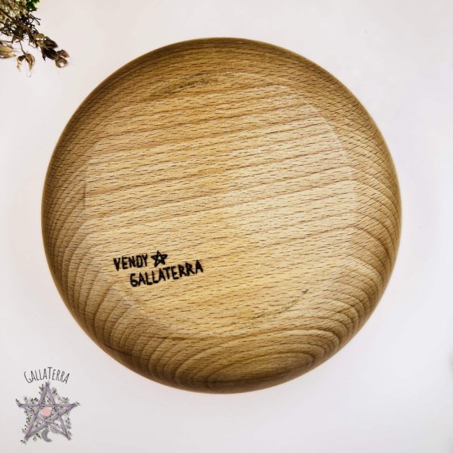 Beech bowl - raven - bottom side