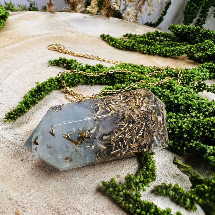 Orgonitové MAXI kyvadlo / přívěšek sakvamarínem - pro klid, pravdu a intuici