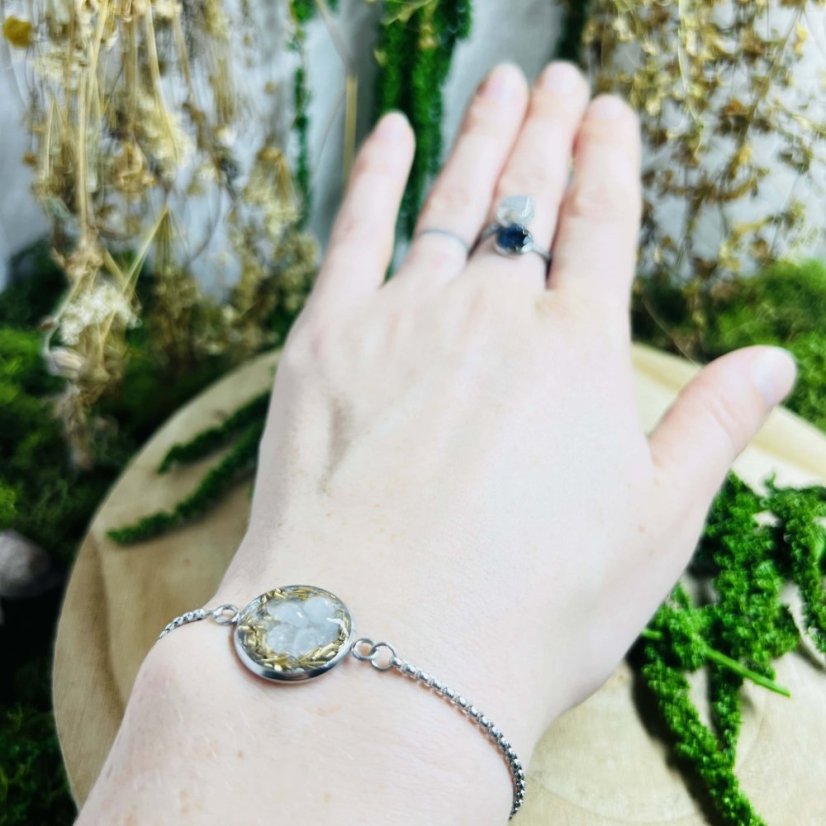 Orgonite bracelet - clear quartz - gentle heart energy