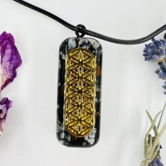 Orgonite harmonising pendant / amulet / talisman with the Seed of Life for protection and safety