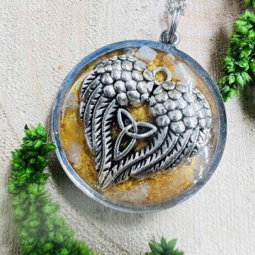 Orgonitový náhrdelník - andělská křídla - ochrana, vedení, rovnováha