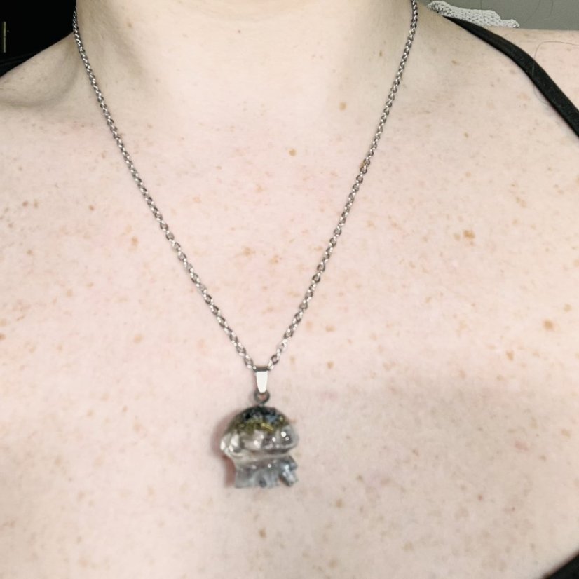 Orgonitová medúza / náhrdelník s alabastrem - pro čistotu, harmonii, uvolnění napětí