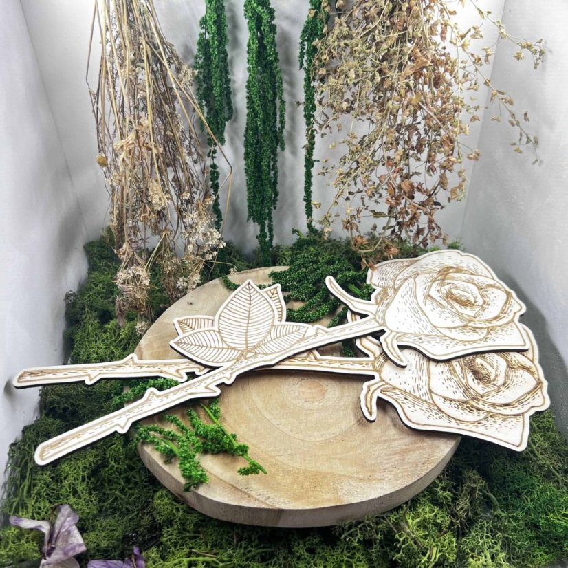 Autorská dřevěná růže