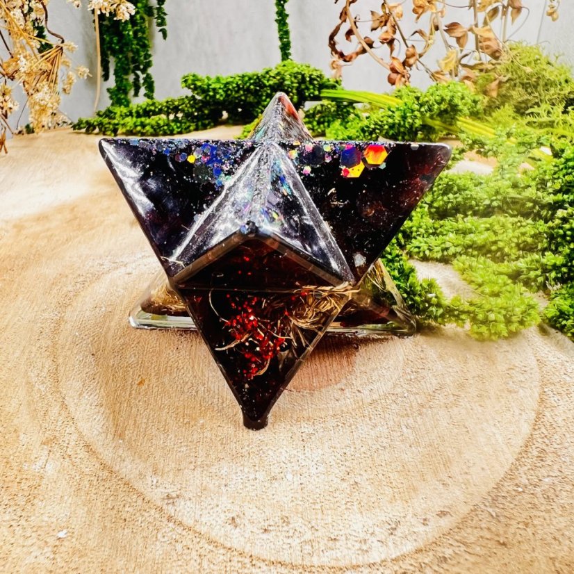 Orgonite merkaba - vitality, strength, passion