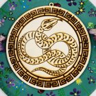 Dřevěná dekorace Had pro proměnu, intuici a životní energii