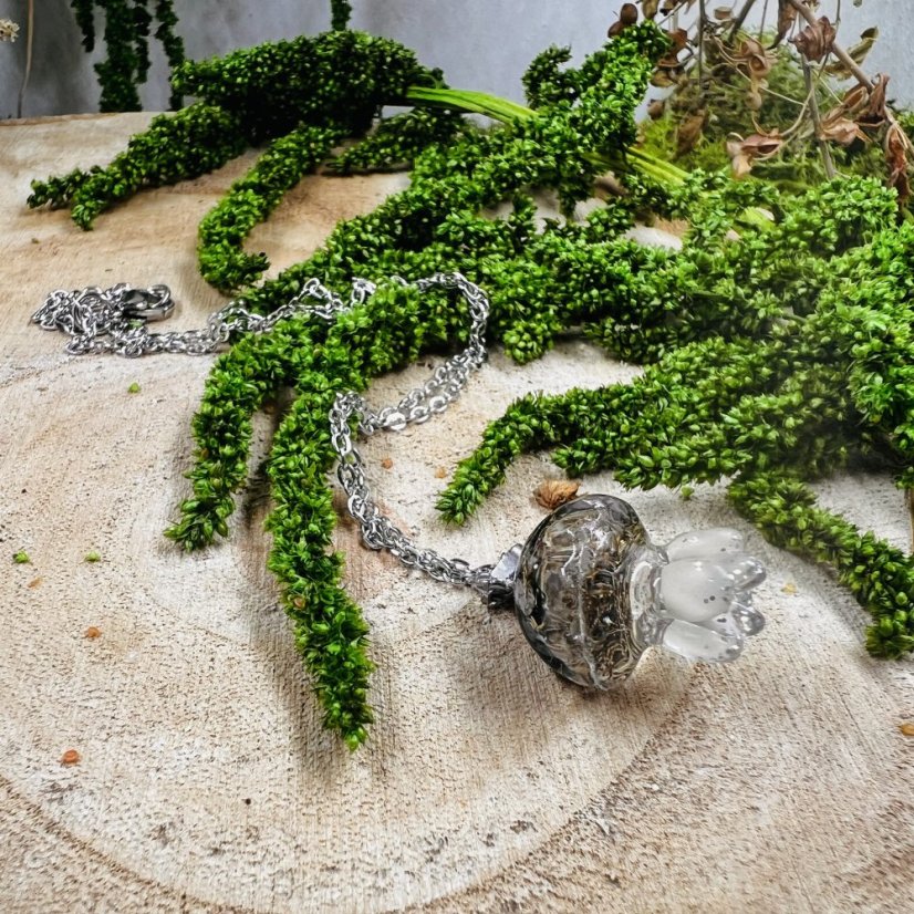 Orgonitová medúza / náhrdelník s alabastrem - pro čistotu, harmonii, uvolnění napětí