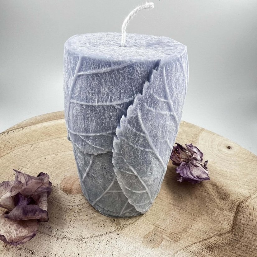 Velká modrá přírodní svíce pro harmonizaci krční čakry