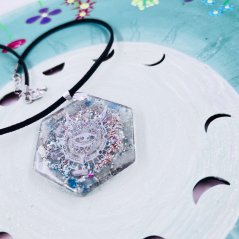 Orgonite pendant / amulet / talisman - for seeing the truth